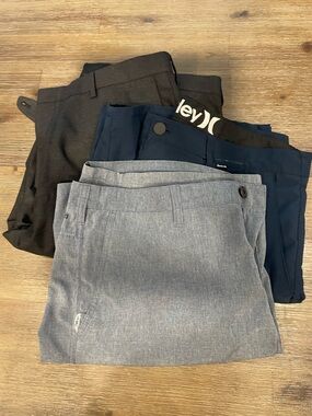 Hurley Men’s Navy & Blue Gray Casual Shorts - 3-Pack Mix w/ J Crew Pants
